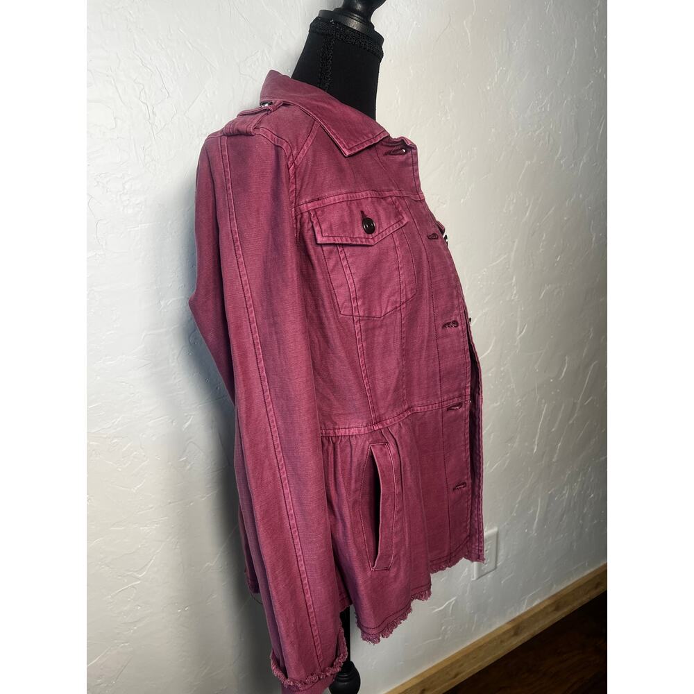 Altar'd State Raw Hem Peplum Rose Color Barbicore Button Jacket Women's Size L - Picture 3 of 10
